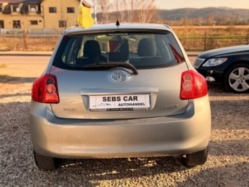 Toyota Auris I Hatchback 3d Facelifting 1.33 Dual VVT-i 101KM 2009 Toyota Auris Pelen serwis Zadbany Benzyna 1.3 Benzyna 101KM, zdjęcie 5