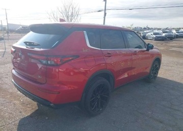 Mitsubishi Outlander III 2024 Mitsubishi Outlander SE BLACK EDITION S-AWC 2.5 Benzyna 181KM, zdjęcie 4