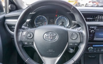 Toyota Corolla XI Sedan 1.6 Valvematic 132KM 2016 Toyota Corolla Toyota Corolla 1.6 132km 1.6 Benzyna 132KM, zdjęcie 10