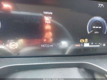 Jeep Grand Cherokee V 2023 Jeep Grand Cherokee L Limited 2023 3.6l 3.6 Benzyna 293KM, zdjęcie 10