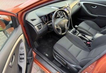 Hyundai i30 II Wagon Facelifting 1.6 MPI 120KM 2016 Hyundai i30 1,6 DOHC 120KM LIFT Bezwypadkowy SERWIS Super Stan 1.6 120KM, zdjęcie 14