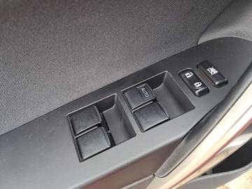 Toyota Auris II Touring Sports Valvematic 130 132KM 2013 Toyota Auris Toyota Auris 1.6, 1.6 Benzyna 132KM, zdjęcie 22