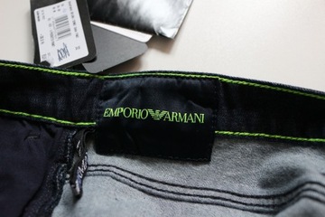 Emporio Armani Slim spodnie rozm 34-32 pas 90 cm