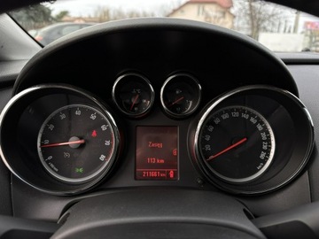 Opel Astra J Sports Tourer 1.4 Turbo ECOTEC 140KM 2012 Opel Astra Bogata wersja/Nowy rozrząd/Serwis/, zdjęcie 23