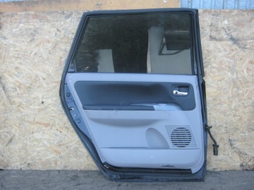DVEŘE ZADNÍ LEVÉ MITSUBISHI GRANDIS