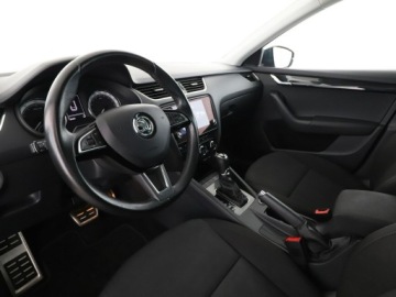 Skoda Octavia III Kombi Facelifting 1.8 TSI 180KM 2017 Škoda Octavia Skoda Octavia DSG full LED navi, zdjęcie 13