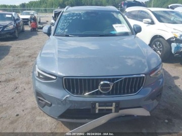 Volvo XC40 2023 Volvo XC 40 2023r, b5 Ultimate Bright, 2.0L, 4x4 2.0 Benzyna 247KM, zdjęcie 2