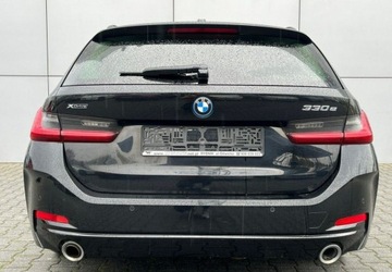 BMW Seria 3 G20-G21 Touring 2.0 330e 292KM 2022 BMW Seria 3 Naped 4x4 Hak Lopatki FV 23 2.0 Hybryda Plug-in 292KM, zdjęcie 3