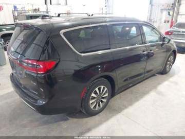 Chrysler Pacifica II 2021 Chrysler Pacifica Touring L 2021 3.6l 3.6 Hybryda 260KM, zdjęcie 4