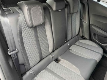 Peugeot 2008 II 2026 Od ręki - Allure e-DCS 1.2 mHEV 110KM / Pakiet Vision &amp; Drive Assist +, zdjęcie 9