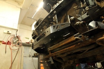 Toyota Land Cruiser J200 Монтажная пластина лебедки