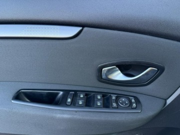 Renault Grand Scenic II Grand Scenic 1.4 TCe 16v 130KM 2010 Renault Grand Scenic navi, klima, gwarancja!, zdjęcie 21