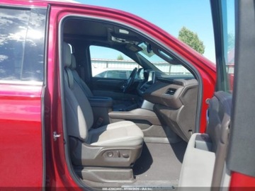 Chevrolet Suburban GMT900 2024 Chevrolet Suburban LT 2024 5.3l 5.3 Benzyna 355KM, zdjęcie 9