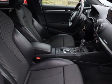 Audi A3 8V Hatchback 3d 2.0 TDI 184KM 2014 Audi A3 2.0 TDI, 181 KM, 4X4, Automat, Xenon, zdjęcie 8