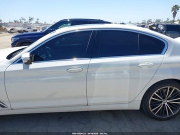 BMW Seria 5 G90-91 2023 BMW Seria 5 530i 2023 2.0l 2.0 Benzyna 248KM, zdjęcie 2