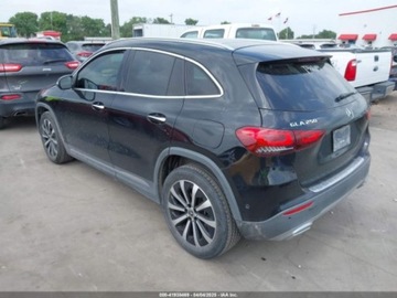 Mercedes GLA II 2021 Mercedes-Benz GLA 250 2021 2.0l 2.0 Benzyna 221KM, zdjęcie 3
