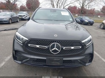 Mercedes GLC C254/X254 2023 Mercedes-Benz GLC 2023 Mercedes-Benz GLC 300 4MATIC SUV 2.0 Benzyna 245KM, zdjęcie 8