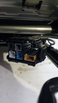 СИДЕНИЯ ПЕРЕДНИЕ ЗАДНИЕ СИДЕНИЯ MAZDA 3 BM