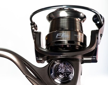 Карповая катушка Fast 3000 Free Gear Long Cast