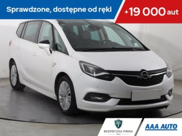 Opel Zafira C Tourer Facelifting 1.6 Turbo 200KM 2017 Opel Zafira Tourer 1.6 Turbo, Salon Polska