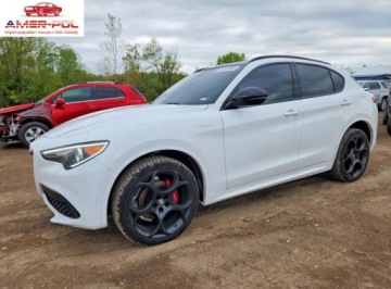 Alfa Romeo Stelvio SUV Facelifting 2.0 Turbo 280KM 2022 Alfa Romeo Stelvio Ti 2022 2.0 Benzyna 280KM