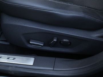 Ford Mondeo V Sedan 2.0 EcoBoost 203KM 2016 Ford Mondeo 2.0 EcoBoost, Automat, Skóra, Navi, zdjęcie 19