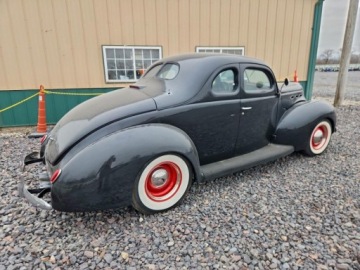 Ford 1939 Ford Inny Deluxe 1939 3.6 Benzyna 85KM, zdjęcie 3