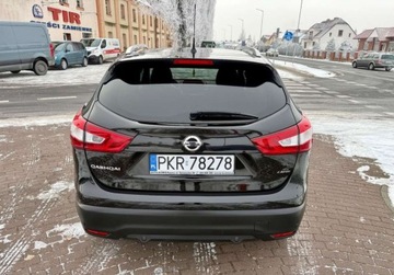 Nissan Qashqai II Crossover 1.6 dCi 130KM 2017 Nissan Qashqai 1.6Dci AUTOMAT Navi Kamera 360 Extra stan 1.6 Diesel, zdjęcie 4