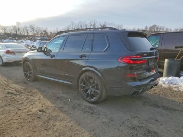 BMW X7 2024 BMW X7 M60i 2024 4.4 Benzyna 523KM, zdjęcie 1