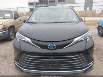 Toyota Sienna III 2025 Toyota Sienna Platinum 2025 2.5 Hybryda 245KM, zdjęcie 7