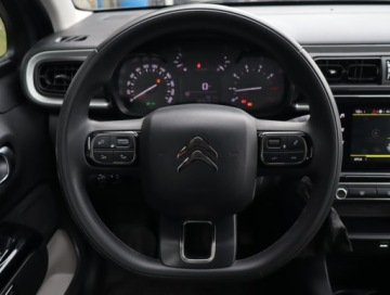 Citroen C3 III Hatchback Facelifting 1.2 PureTech 83KM 2021 Citroen C3 1.2 PureTech, Navi, Klima, Klimatronic, zdjęcie 18