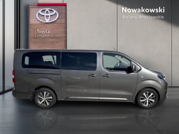 Toyota Proace II Furgon Medium 2.0 D-4D 177KM 2022 Toyota PROACE VERSO 2.0 D4-D Long Family 2.0 D4-D, zdjęcie 3
