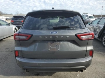 Ford Escape III 2023 Ford Escape ST Line 2023 1.5l 1.5 Benzyna 180KM, zdjęcie 2