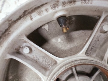 Задний обод 3,00x12