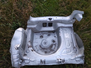 Ванна с ремнем безопасности сзади Seat Ibiza IV 2008-2017 3 двери