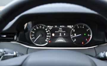 Land Rover Range Rover Evoque II SUV 2.0 Si4 200KM 2022 Land Rover Range Rover Evoque LAND ROVER Evoque 2,0 200km 4x4 R-Dynamic 20, zdjęcie 17