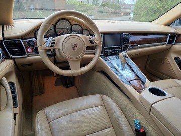 Porsche Panamera I Liftback 3.6 V6 300KM 2011 PORSCHE PANAMERA 4 3.6 V6 PDK 4x4, zdjęcie 7