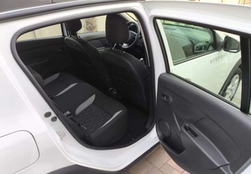 Dacia Sandero II Hatchback 5d 1.5 dCi 90KM 2014 Dacia Sandero Dacia Sandero 1.5 dCi Laureate 1.5 Diesel 90KM, zdjęcie 11