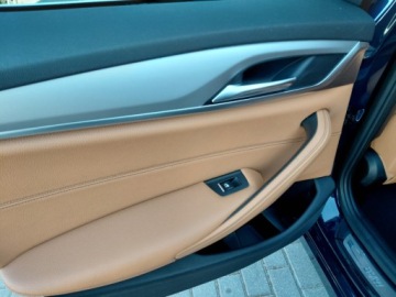 BMW Seria 5 G30-G31 2017 BMW Seria 5 X Drive Automat Skora Led Navi 2.0 Diesel 163KM, zdjęcie 13