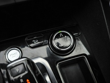 Peugeot 3008 II Crossover 2.0 BlueHDi 180KM 2018 Peugeot 3008 GT-Line, Full Led, Blis, Kamera, el., zdjęcie 30