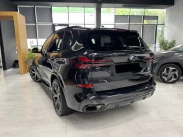 BMW X5 G05 SUV Facelifting 3.0 30d 298KM 2026 BMW X5 xDrive30d Sport Suv 2.0 (298KM) 2026, zdjęcie 1