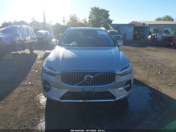 Volvo XC60 II 2023 Volvo XC 60 B5 Plus Bright Theme 2023 2.0l 2.0 Benzyna 247KM, zdjęcie 7