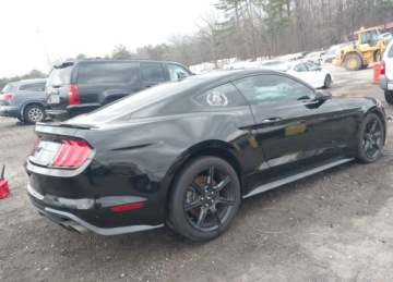 Ford Mustang VI 2020 Ford Mustang FORD MUSTANG GT PREMIUM FASTBACK 5.0 Benzyna 466KM, zdjęcie 2