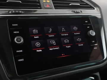 Volkswagen Tiguan II SUV 2.0 TDI 150KM 2020 Volkswagen Tiguan FV23% lift 4x4 DSG full LED, zdjęcie 22