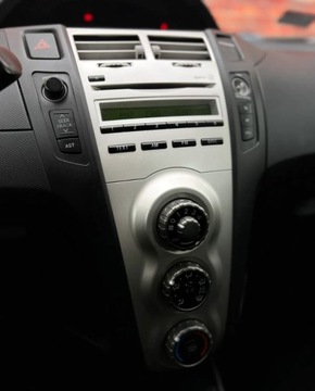 Toyota Yaris II Hatchback 5d 1.3 i VVT-i 86KM 2006 Toyota Yaris Salon PL 2 wlasciciel klima Gwarancja w cenie Warszawa VKFL, zdjęcie 19