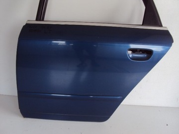 ДВЕРЬ ЗАДНЯЯ ЛЕВАЯ AUDI A4 B7 COMBI