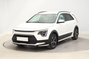 Kia Niro II Crossover 1.6 GDI 141KM 2023 Kia Niro Hybrid, Salon Polska, Serwis ASO, zdjęcie 1