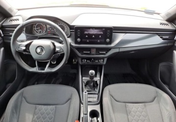 Skoda Kamiq Crossover 1.0 TSI 110KM 2022 Skoda Kamiq Style 1,0 TSI 110KM Virtual ACC Grzana P.szyba Kamera Salon Pl, zdjęcie 8