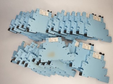 miniaturowy przekaźnik interfejsowy 230V + gniazdo