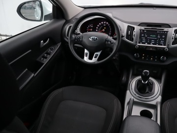 Kia Sportage III SUV Facelifting 2.0 CRDi 136KM 2015 Kia Sportage 2.0 CRDi, Salon Polska, 4X4, Klima, zdjęcie 6